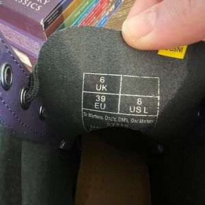 Size 8 women’s Dr Martens